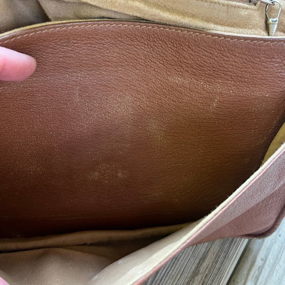 Gucci Vintage Brown Leather Messenger Crossbody Bag Est. 1970's Era - Picture 7 of 15